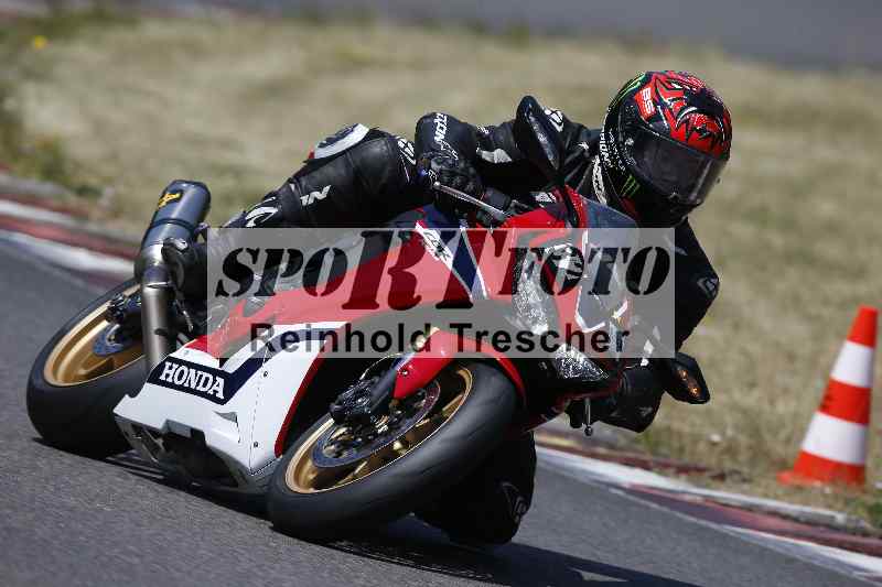 Archiv-2023/28 05.06.2023 Moto Club Anneau du Rhin/blanc-novice/32